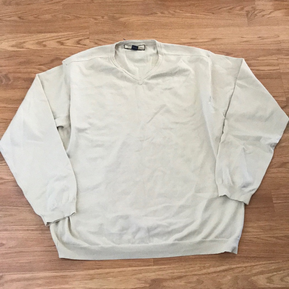 Tommy Bahama Men’s Sweater Size Large